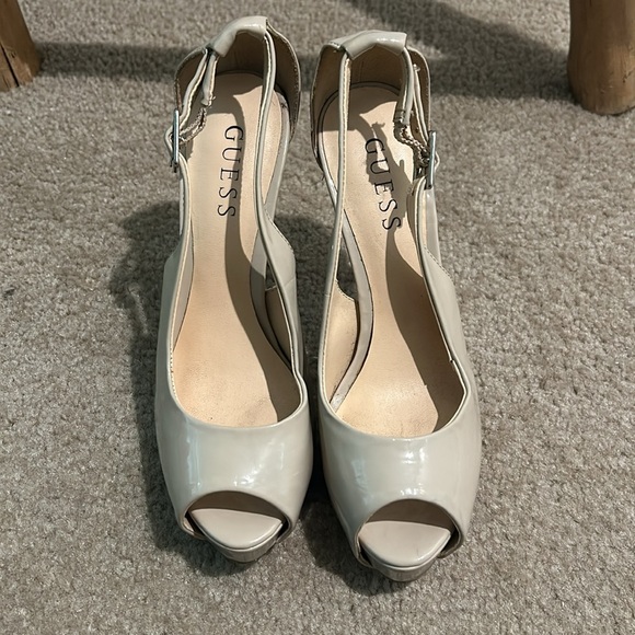 GUESS Nude Peep Toe Heel - Picture 5 of 5